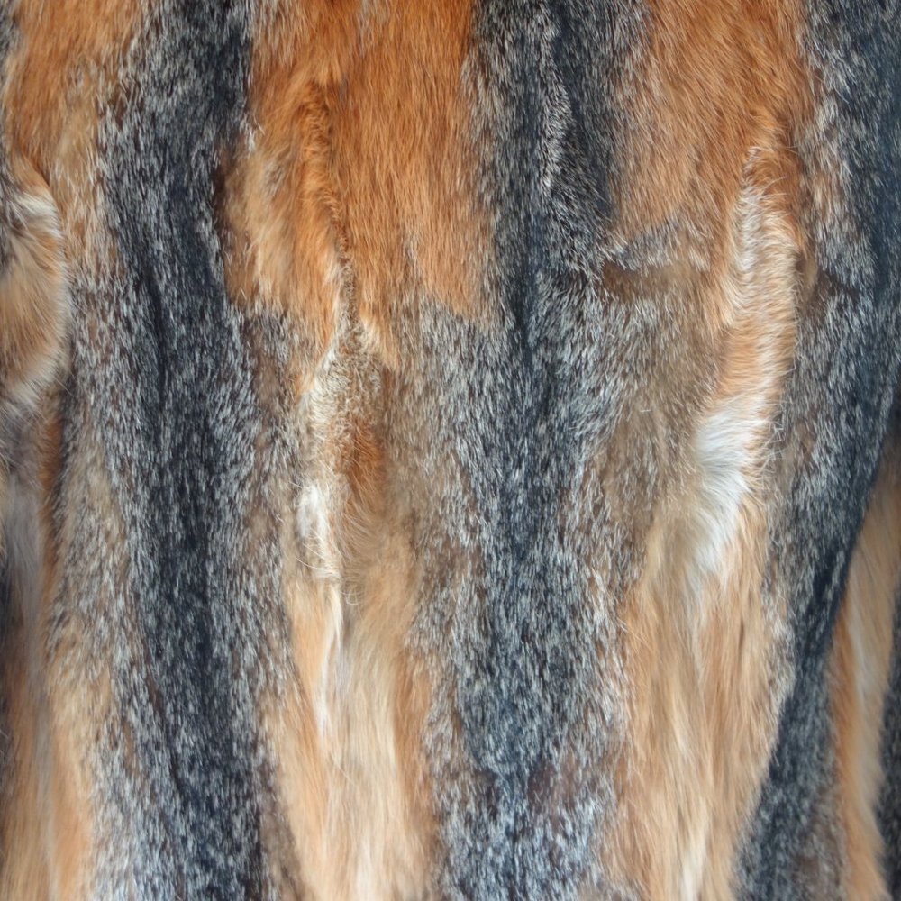 Real Fur Coat - Picture 9 of 16
